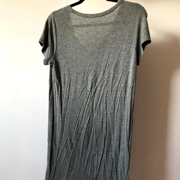 Joe Fresh Grey Short Sleeve V-neck Long Shirt with Mesh Details - Picture 3 of 3